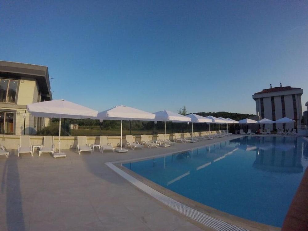 Ucar Royal Hotel Ve Konferans Salonu Ağva Exterior foto